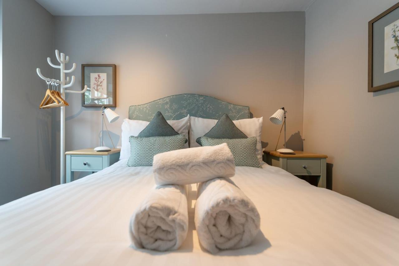 The Horse And Farrier Inn And The Salutation Inn Threlkeld Keswick Bagian luar foto